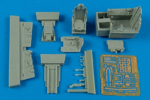 Maquette de cockpit Aires 7295 F-100D Super Sabre au 1/72, Trumpeter