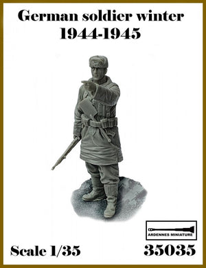 Ardennes Miniature 35035 GERMAN SOLDIER WINTER 1944-1945 1/35