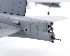 Modelcollect UA72200 B-52H U.S. Stratofortress strategic Bomber 1/72 – immagine 18