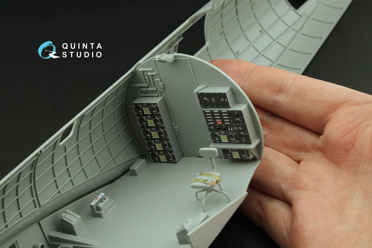 Quinta Studio QD32224 Compartiment de l&amp;#39;opérateur radio pour Boeing B-17G. Intérieur coloré imprimé en 3D sur papier décalcomanie (HK models) 1/32 – image 8