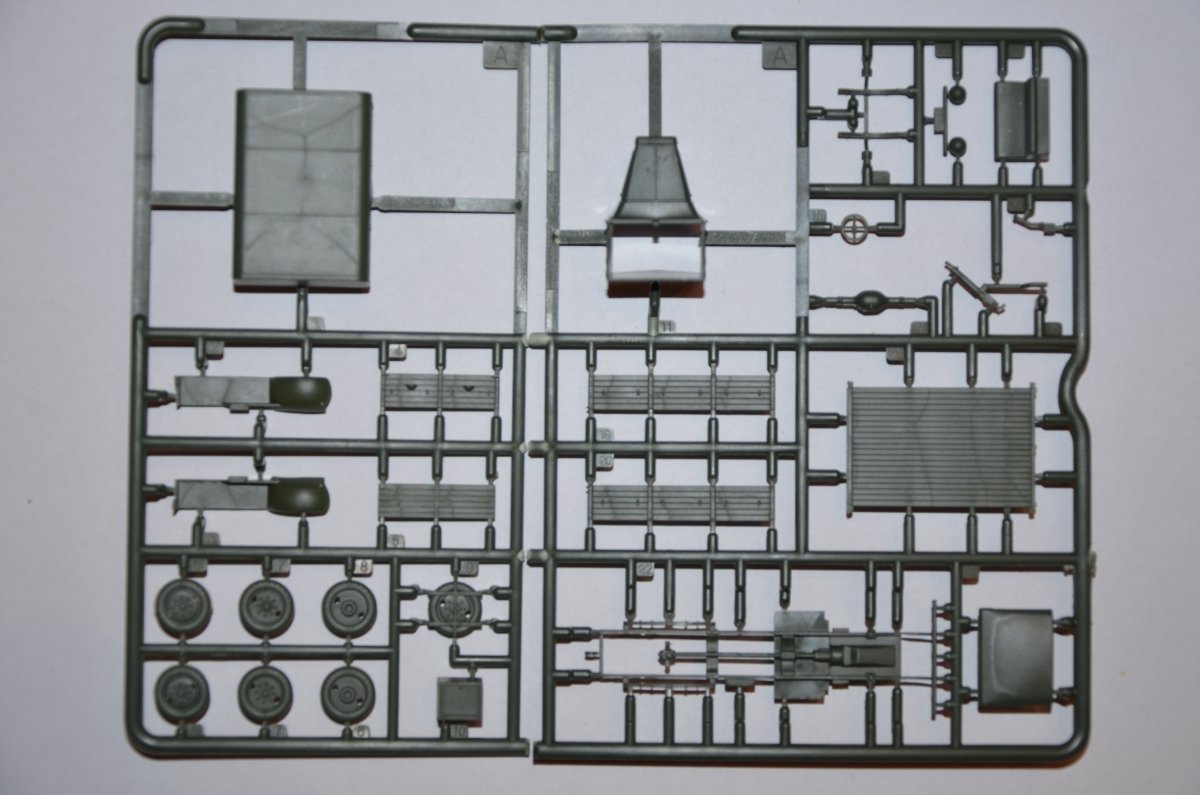 First to Fight PL017 - PF 621 z CKM plot 1/72 – zdjęcie 3
