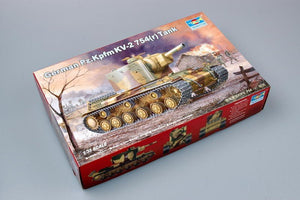 Trumpeter 00367 German Pz.Kpfm KV-2 754(r) Tank 1/35 – immagine 4