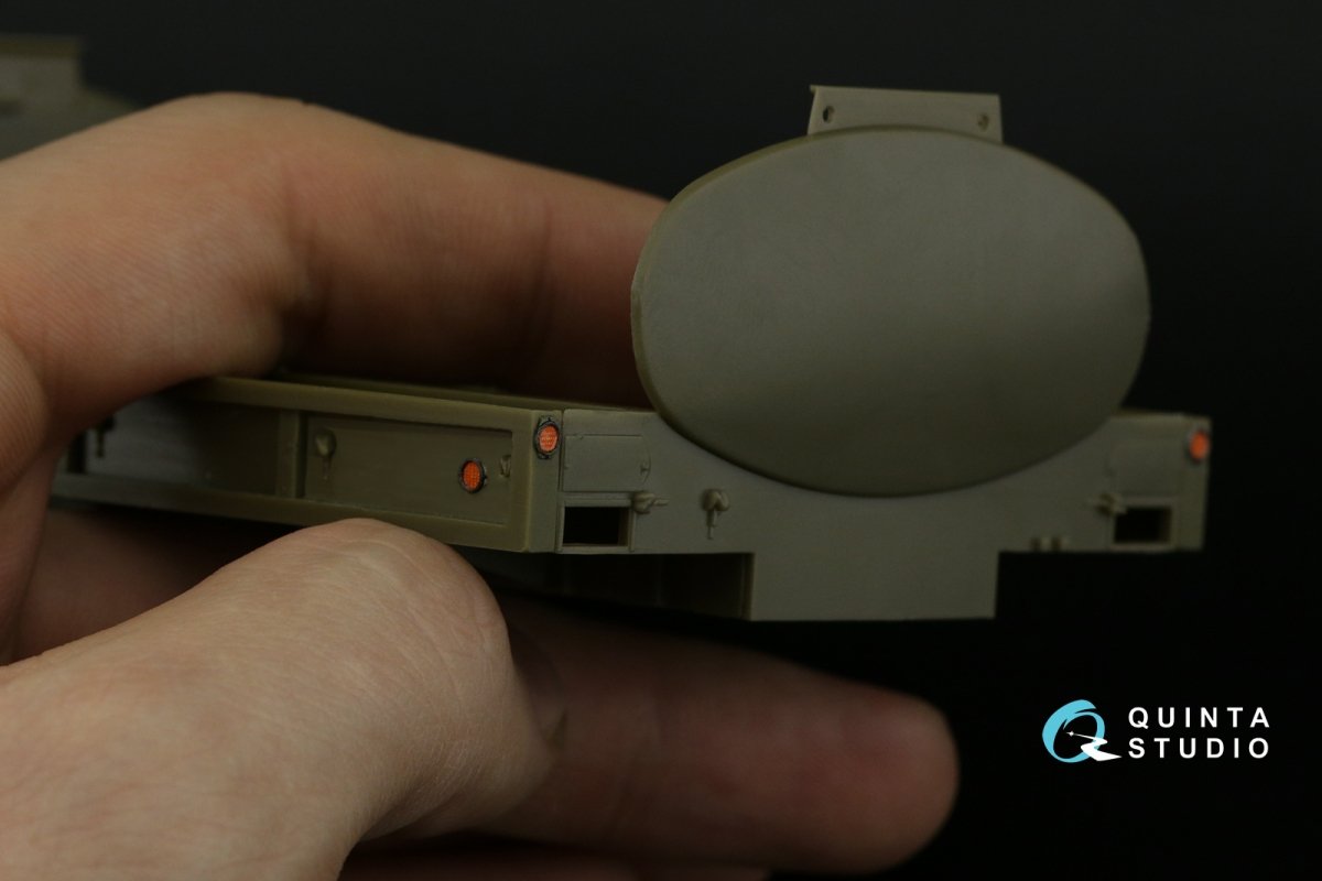 Quinta Studio QD35037 M35 Family 3D-Printed &amp;amp; coloured Interior on decal paper (AFV club) 1/35 – immagine 4