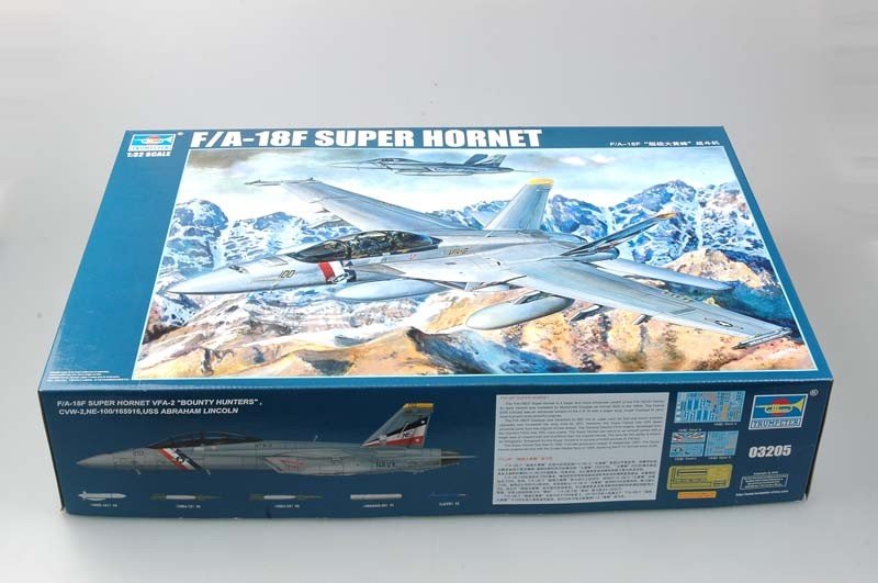 Trumpeter 03205 F/A-18F Super Hornet 1/32 – Bild 3