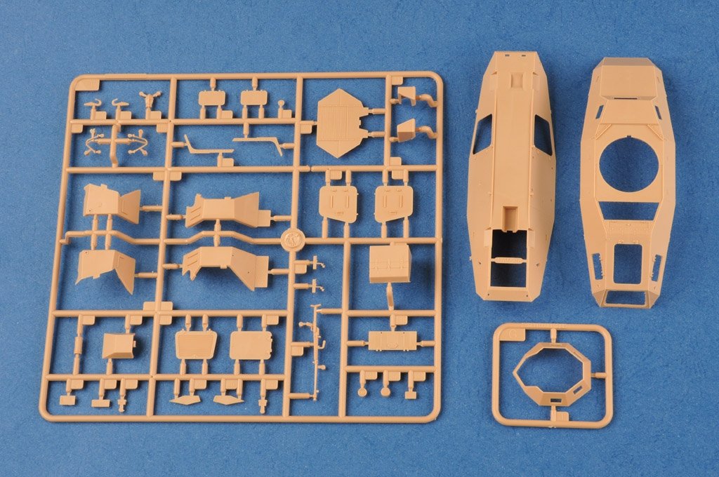 Hobby Boss 83814 German Le.Pz.Sp.Wg Sd.Kfz.221 Leichter Panzerspahwagen-Late – zdjęcie 6