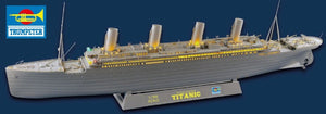 Trumpeter 03719 RMS Titanic avec LED 1/200  – image 2