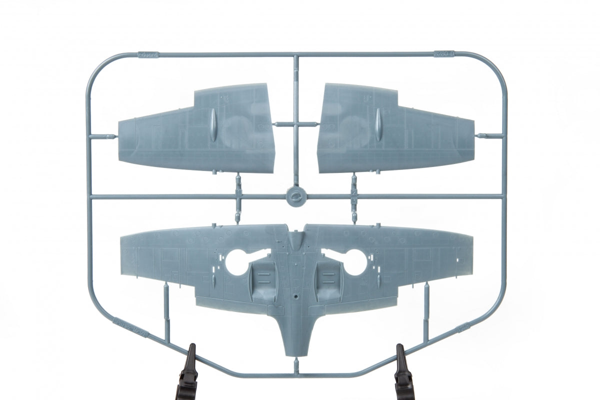 Eduard 8286 Spitfire Mk. XVI High Back 1/48 – immagine 8