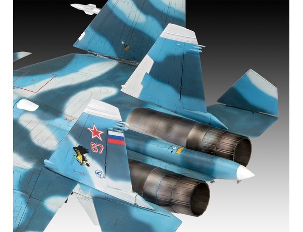 Revell 03911 Sukhoi Su-33 Navy Flanker Model Kit 1/72 – Bild 6