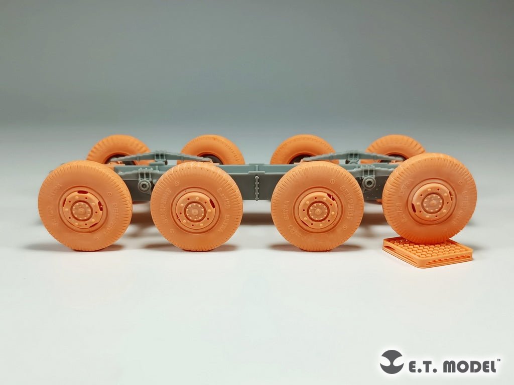 E.T. Model P35-104 WWII German Sd.Kfz.234 Small Diameter Weighted Wheels Type.4 1/35 – Bild 7