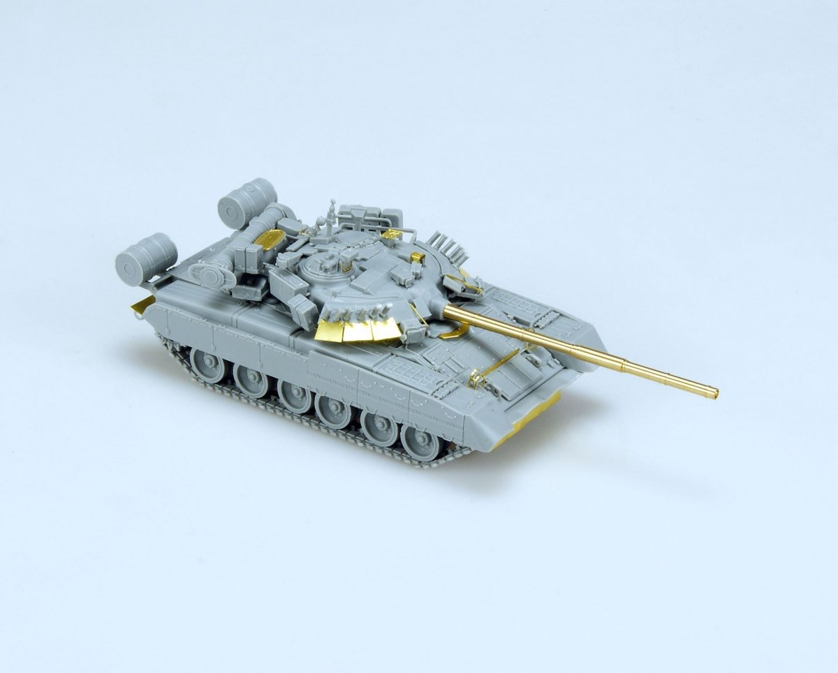 Modelcollect UA72060 Russian T-80UK Main Battle Tank 1/72 – zdjęcie 3