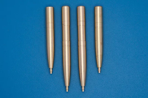 RB Model 32AB11 4 x 20mm Hispano cannons Those barrels where used in Spitfire &amp;quot;wing E&amp;quot; 1/32 – imagen 3