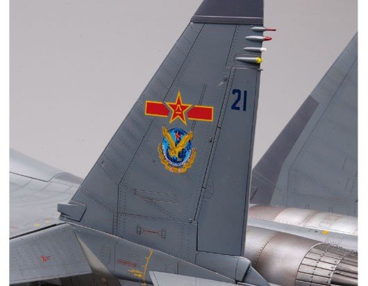 Trumpeter 02271 Su-30MKK Flanker-G 1/32 – image 9