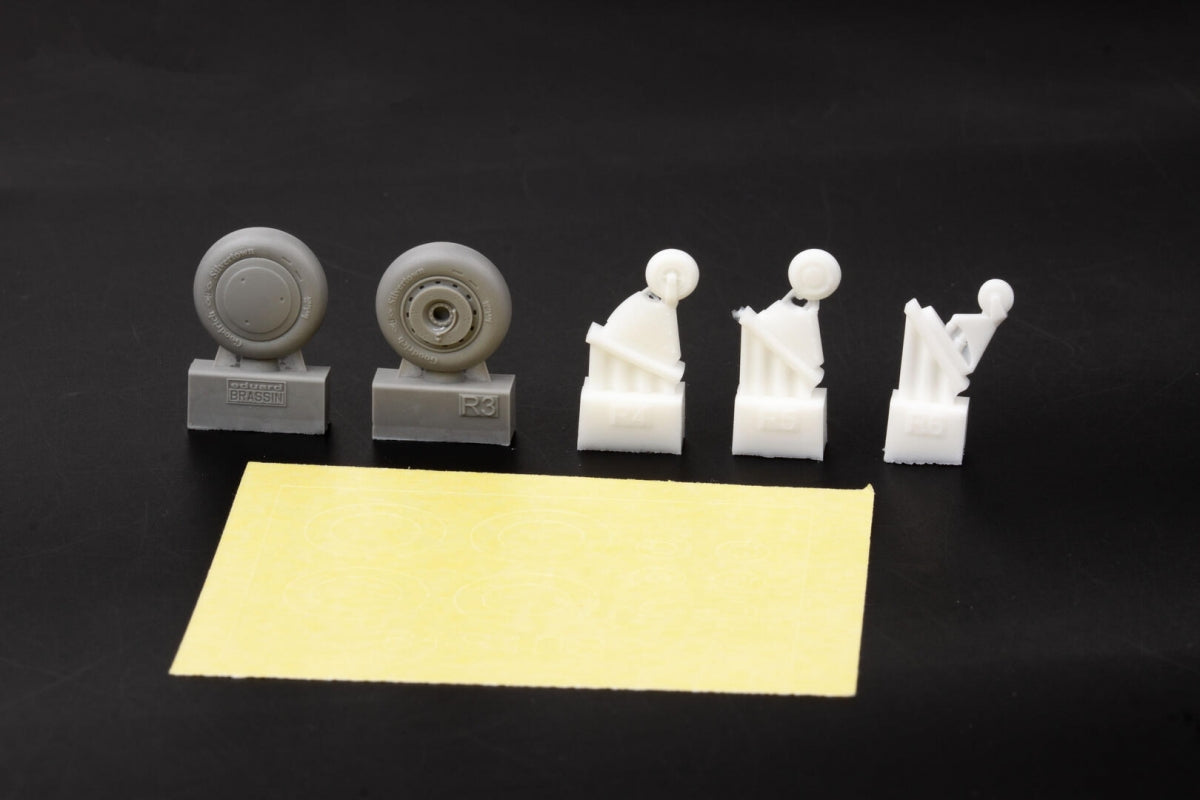 Roues Eduard 6481089 F4F-4 (première version) ACADEMY 1/48 – image 4