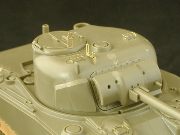 Voyager Model VPE48006 Photo Etched set for M-4 (For Tamiya 32505 ) 1/48 – Bild 3