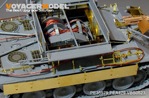 Maquette Voyager PE35979 Bergepanther Ausf.A allemand de la Seconde Guerre mondiale (type ancien, porte-outils Panther A) - Base pour TAKOM 2101 au 1/35 – image 11