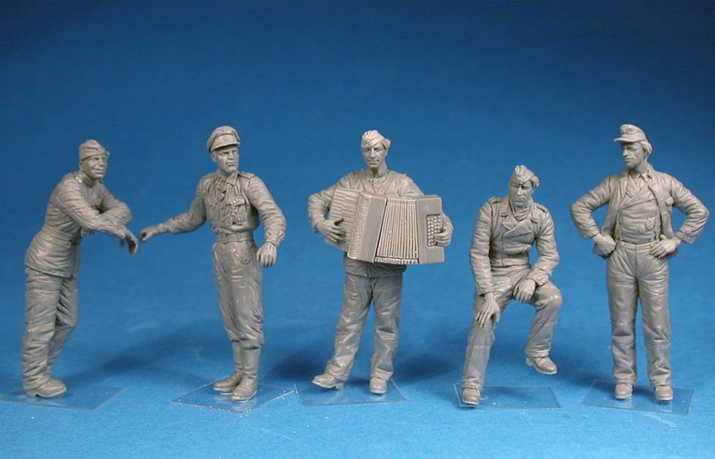 MiniArt 35275 GERMAN TANK CREW (Normandy 1944) SPECIAL EDITION 1/35 – Bild 2
