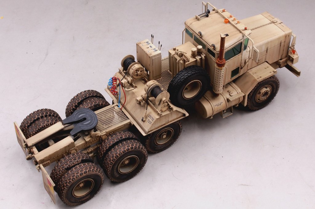 Hobby Boss 85519 M911 C-HET w/m747 Heavy Equipment Semi-Trailer 1/35 – immagine 10