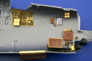 Eduard 49440 B-24J front interior 1/48 Revell – immagine 7