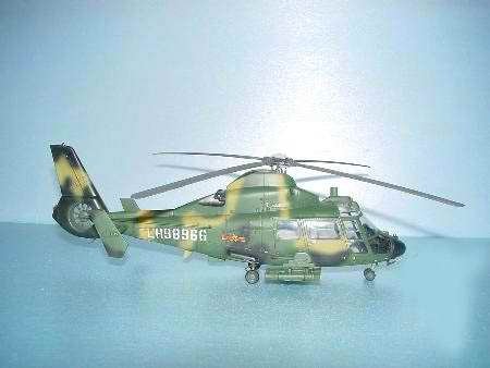 Trumpeter 02802 Harbin Z-9G Armed Helicopter 1/48 – Bild 3