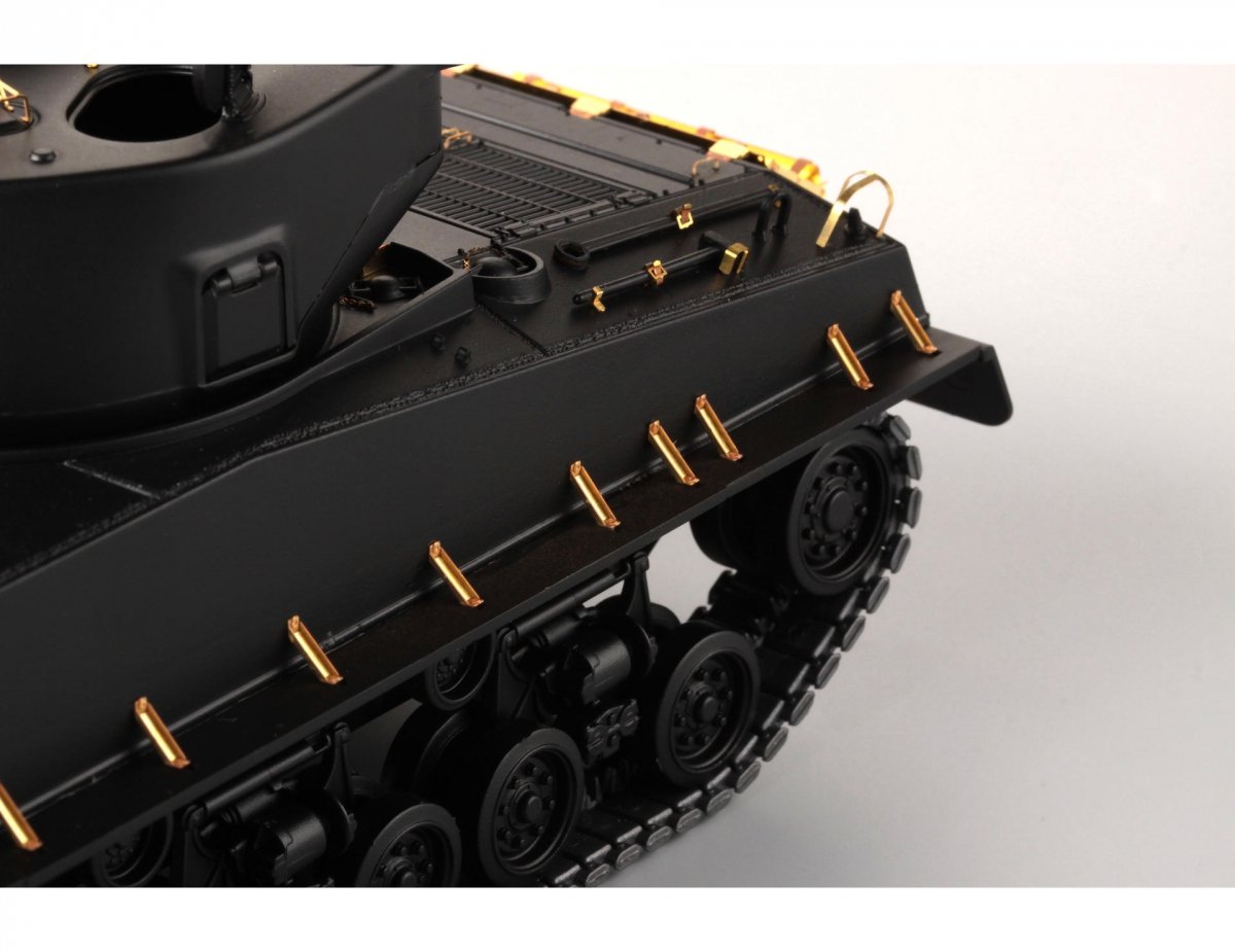 Edouard 36350 M4A3E8 ITALERI 1/35 – image 3