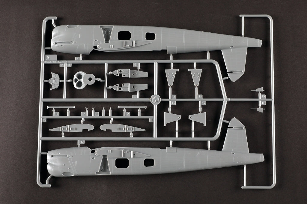 Trumpeter 05825 Fairey Barracuda WW II Torpedo Bomber 1/48 – immagine 8