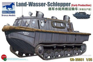 Bronco CB35031 Land Wasser Schlepper Première production 1/35