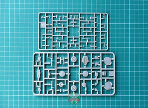 Maquette Modelsvit 72017 Sukhoi Su-17 Première version 1/72 – image 4