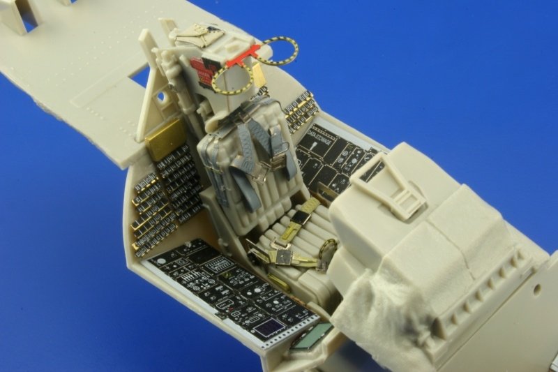 Eduard 32502 F-14A ejection seat 1/32 Tamiya – immagine 3
