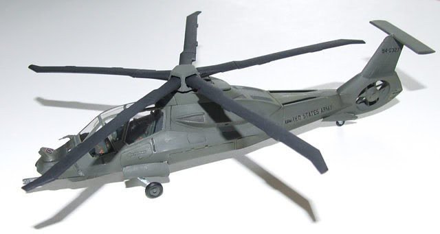 Revell 04469 RAH.66 Comanche 1/72 – imagen 3