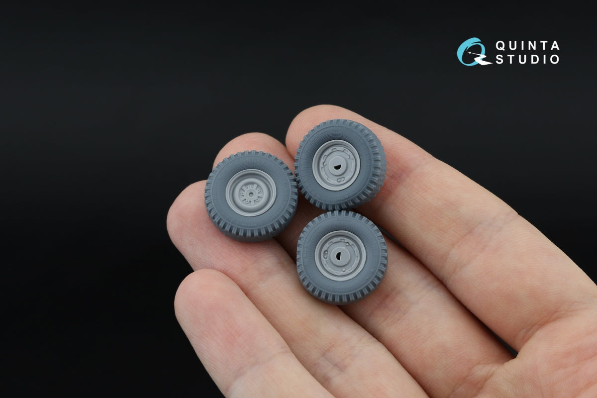 Quinta Studio QT43001 UAZ-469 Family tyre set (Zvezda) 1/43 – imagen 6
