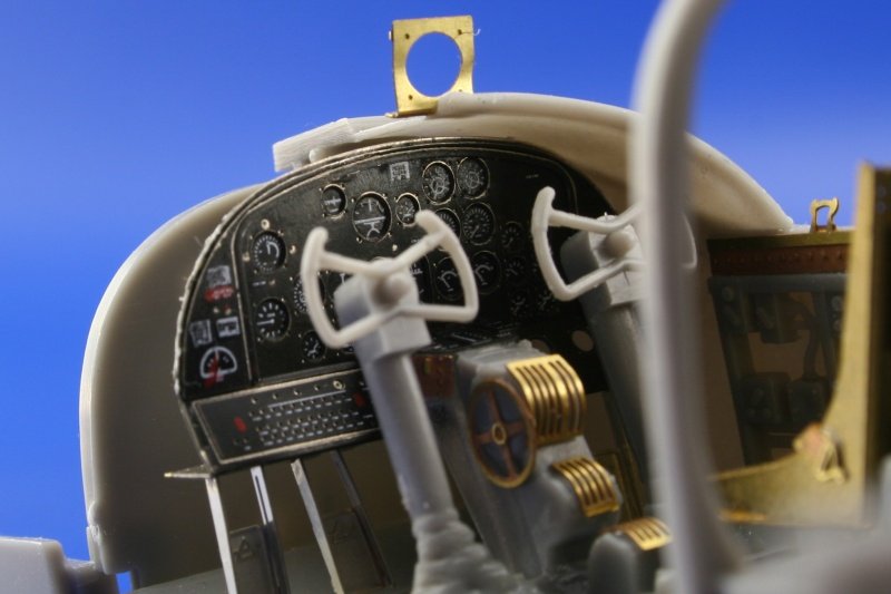 Eduard 49322 B-25B interior 1/48 ACCURATE MINIATURES – zdjęcie 3