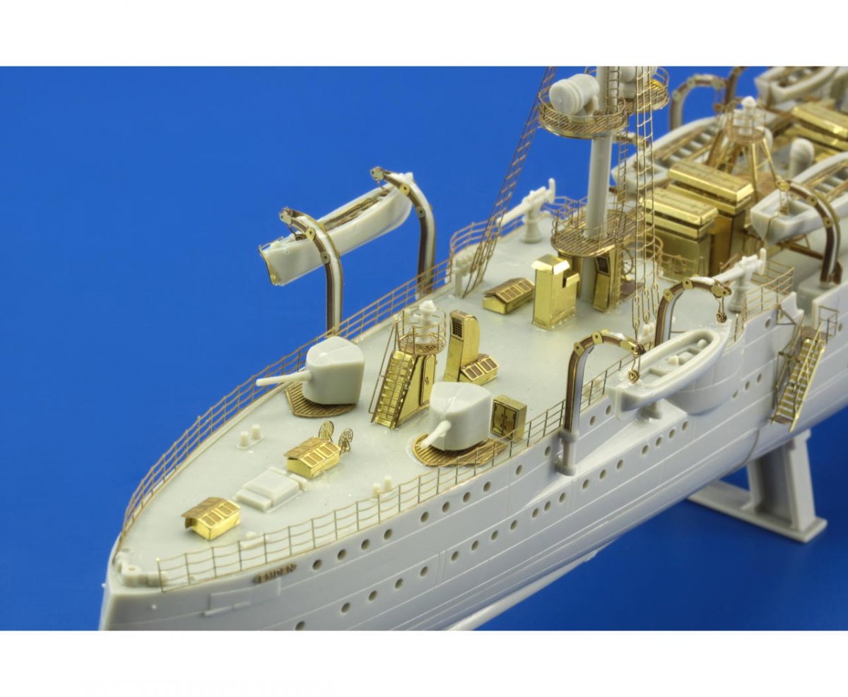 Eduard 53114 SMS Emden partie 1 REVELL 1/350 – image 8