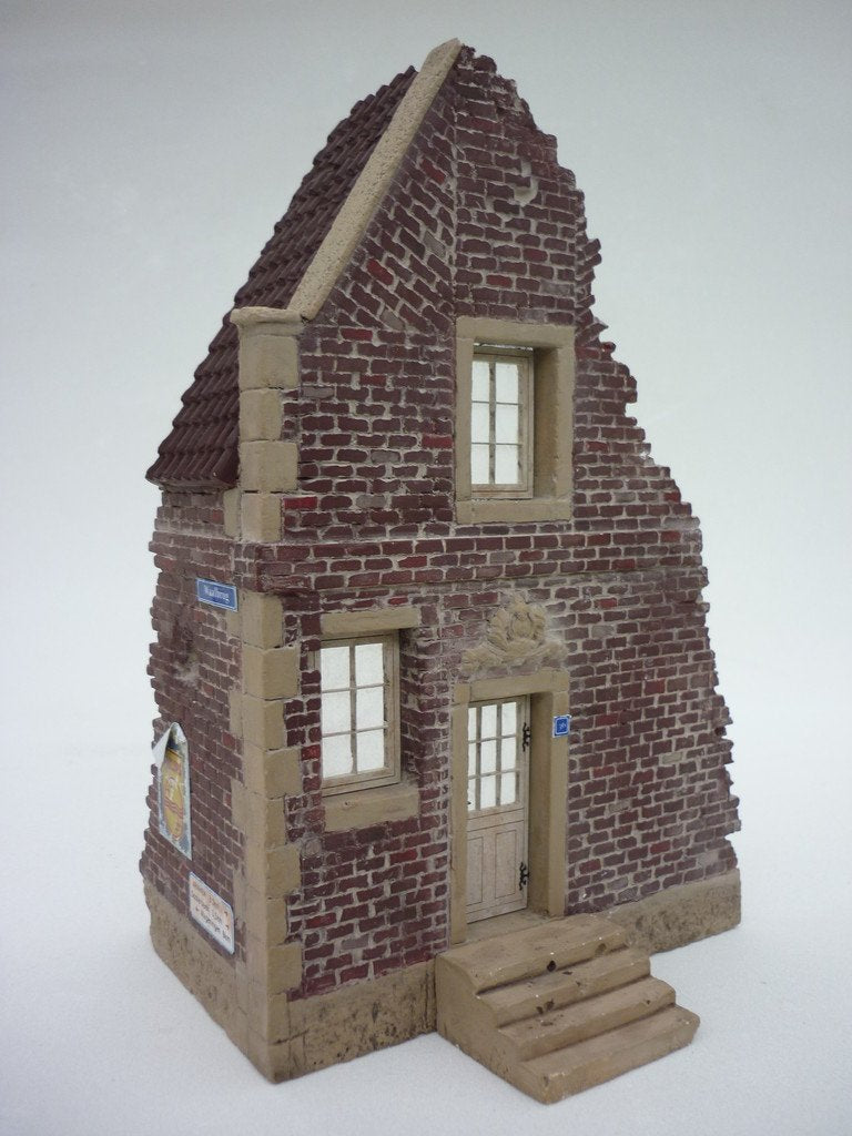 RT-Diorama 35194 House Corner 1/35 – zdjęcie 5