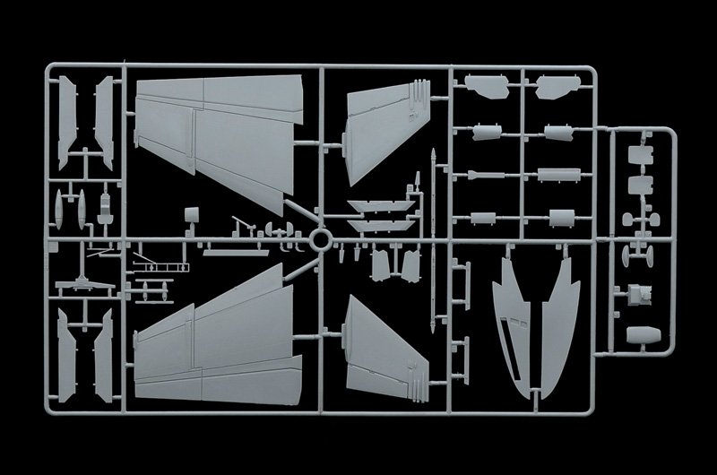 Italeri 2824 EA-18G Growler 1/48 – imagen 8