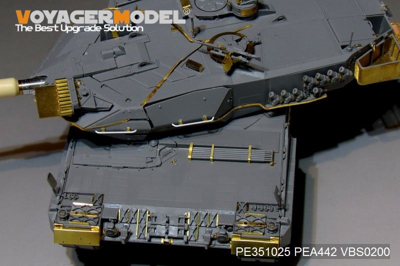 Voyager Model PE351025 Modern German Leopard 2A5 Basic For Border BT-002 1/35 – Bild 7