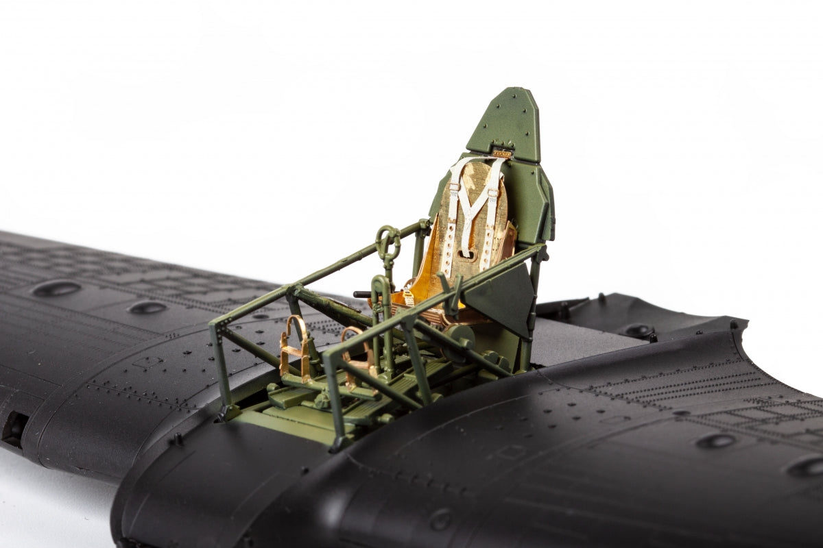 Eduard FE1382 Hurricane Mk. IIc Arma Hobby 1/48 – imagen 3