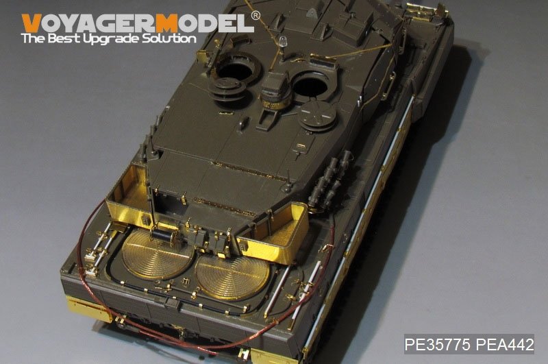 Voyager Model PE35775A Modern German Leopard 2A5 Basic ( Ver.A No Gun barrel Included) (For TAMIYA 35242) 1/35 – imagen 3