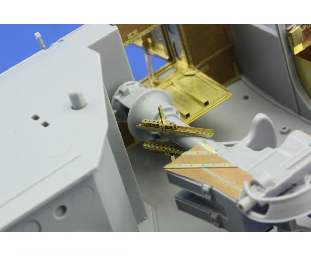 Eduard 32756 B-25 fuselage interior 1/32 HK Models – immagine 12