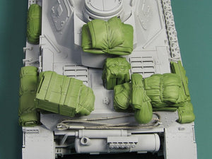Eureka XXL E-033 Panzerkampfwagen IV (All Versions) Stowage Set 1/35 – image 12