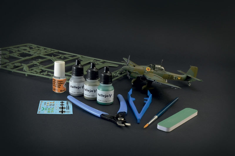 Italeri 72010 Junker Ju-87B Stuka - Ensemble complet pour modélisme - Kit de démarrage 1/72 – image 2