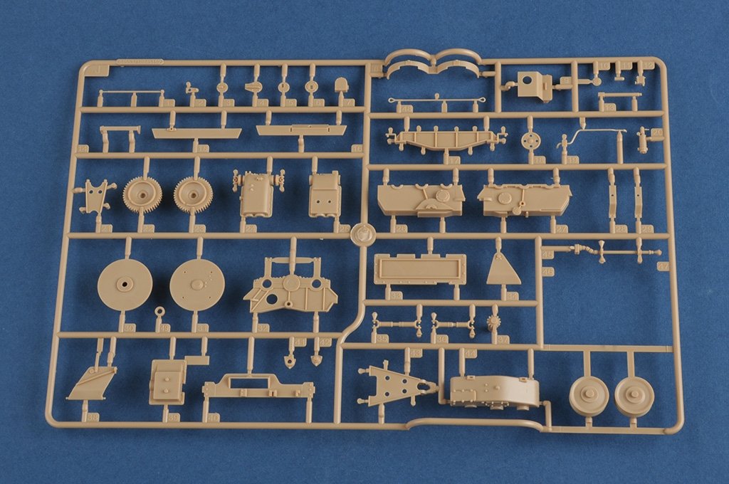 Hobby Boss 84554 German Sd.Kfz.179 Bergepanther Ausf.G Late Version 1/35 – Bild 8