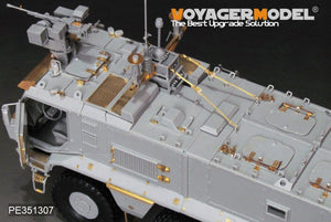 Maquette Voyager PE351307 KamAZ-63968 Typhoon-K russe moderne de base pour TAKOM 2082 / 2173 au 1/35 – image 12