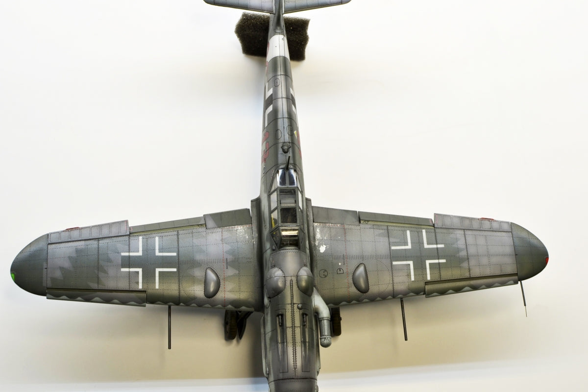 Omask 47008 Bf 109G-6 camo mask for Bartels wing 1/72 – immagine 5