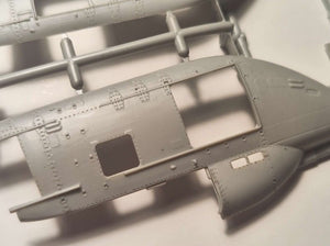 Answer AA72002 PZL W-3A Sokół TOPR Rescue Helicopter 1/72 – Bild 6