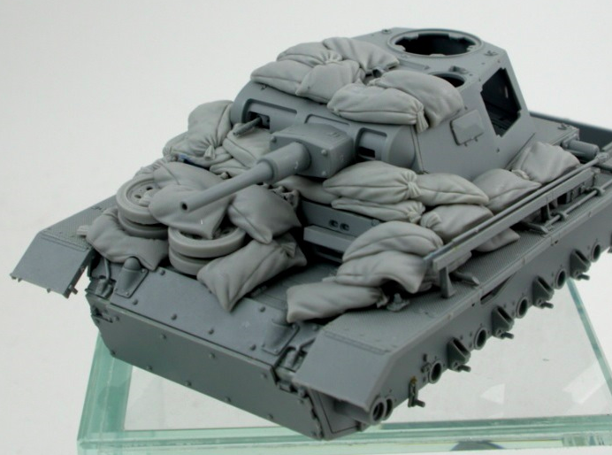 Panzer Art RE35-649 DAK Pz. Beef. According to III Ausf. H Sand armor 1/35