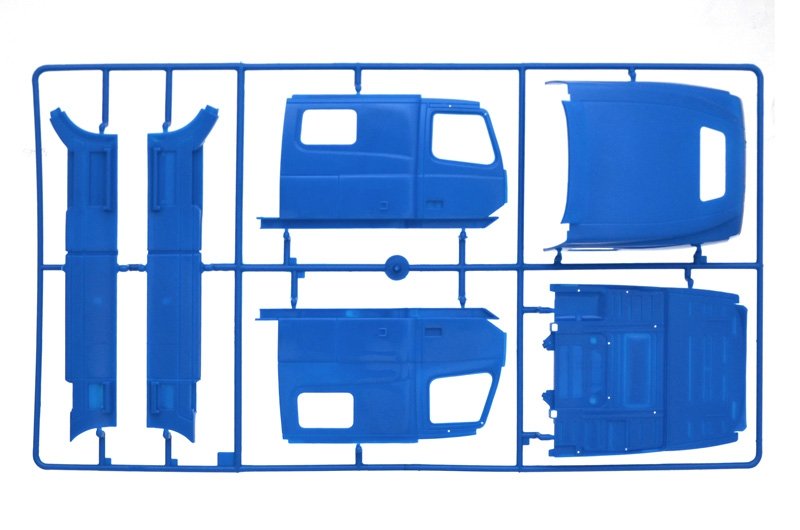 Italeri 3892 VOLVO VN 780 1/24 – Bild 12