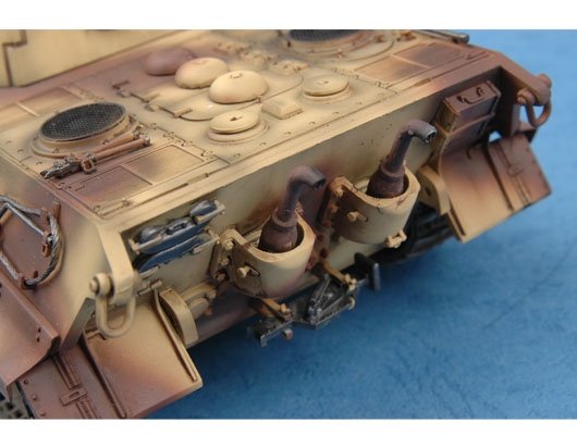 Trumpeter 01536 German E-50 (50-75 tons) Standardpanzer 1/35 – imagen 4