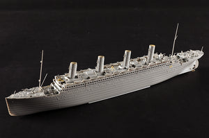 Hobby Boss 83421 Olympic 1/700 – zdjęcie 11