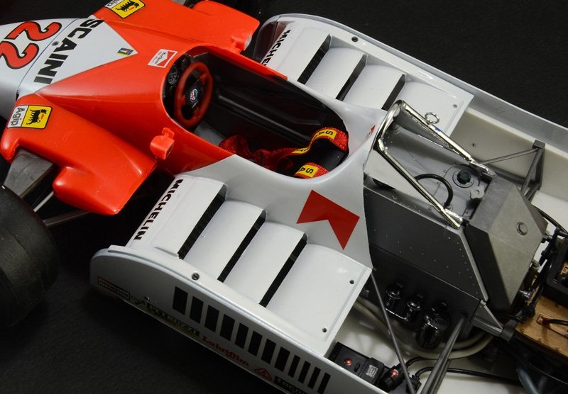 Italeri 4704 ALFA ROMEO 179 - 179C 1/12 – imagen 12