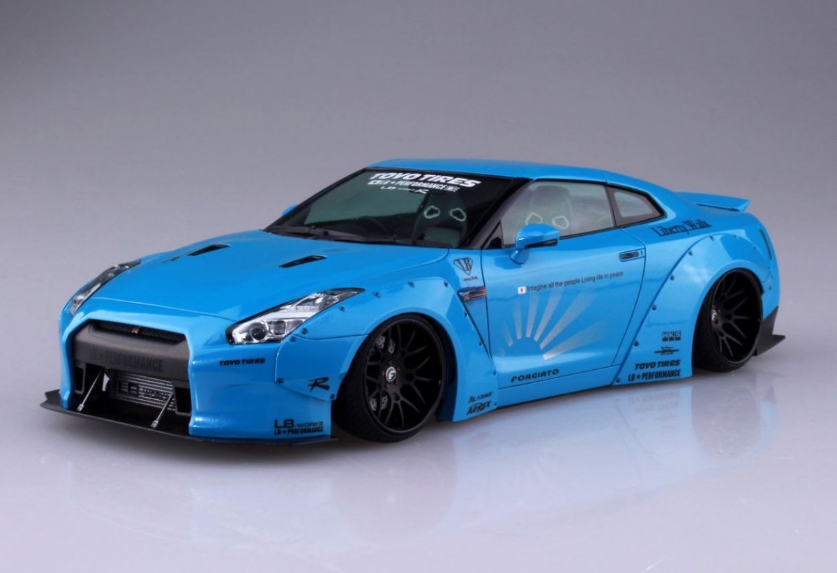 Aoshima 05402 Nissan LB Works R35 GT-R Ver1 1/24 – zdjęcie 2
